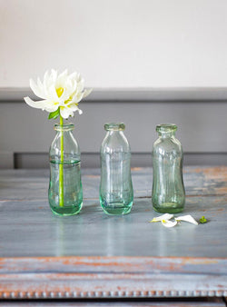 Trio de petits vases